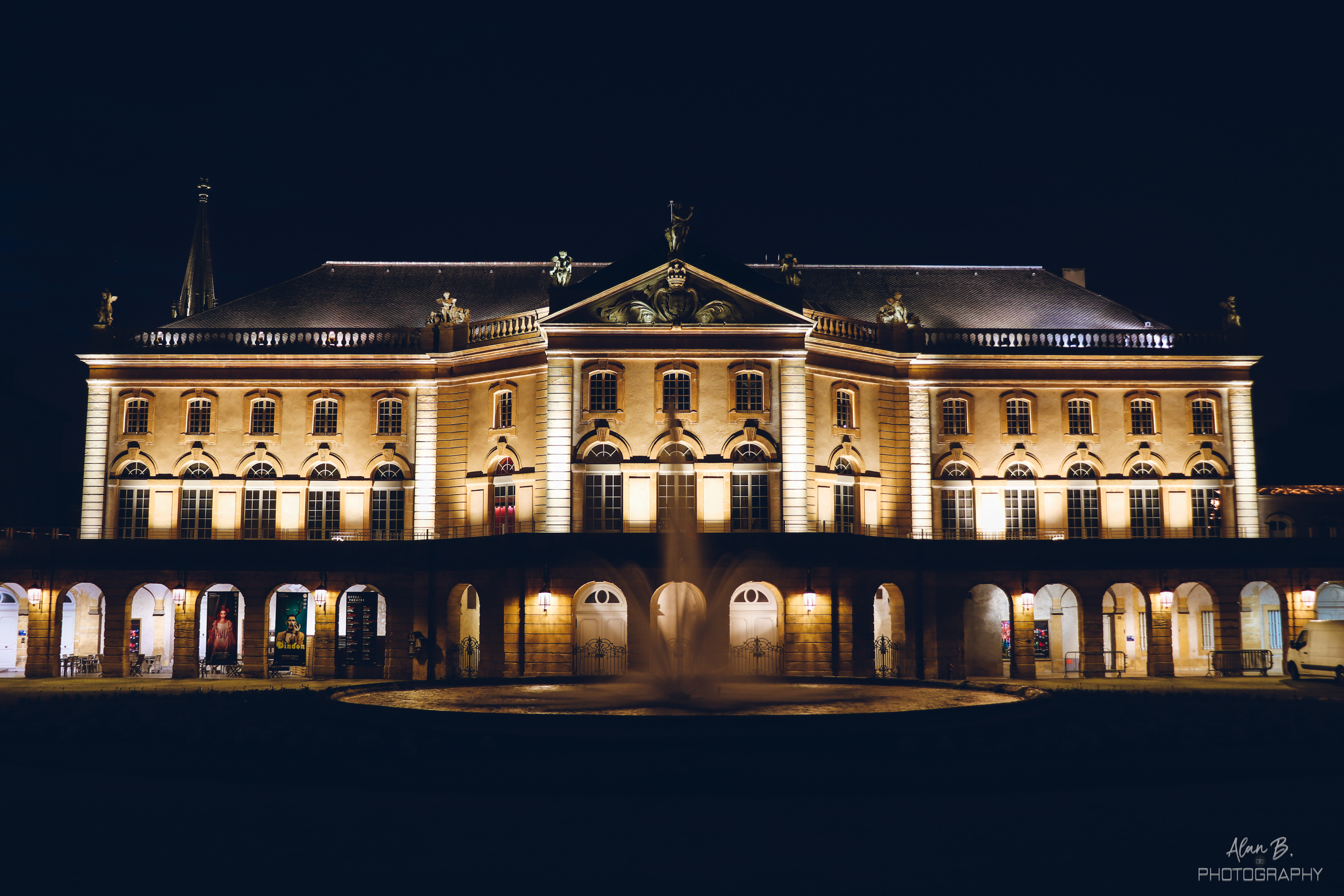 L'Opéra-Théâtre de Metz vu depuis la Place de la Comédie.